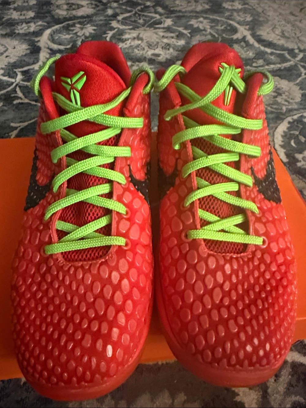 Nike Kobe Kids' Basketball (Grinch) 4.5 Grade School (GS)